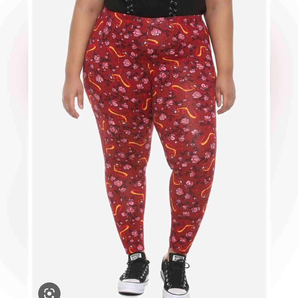 Disney her universe Mulan mushu & flower leggings